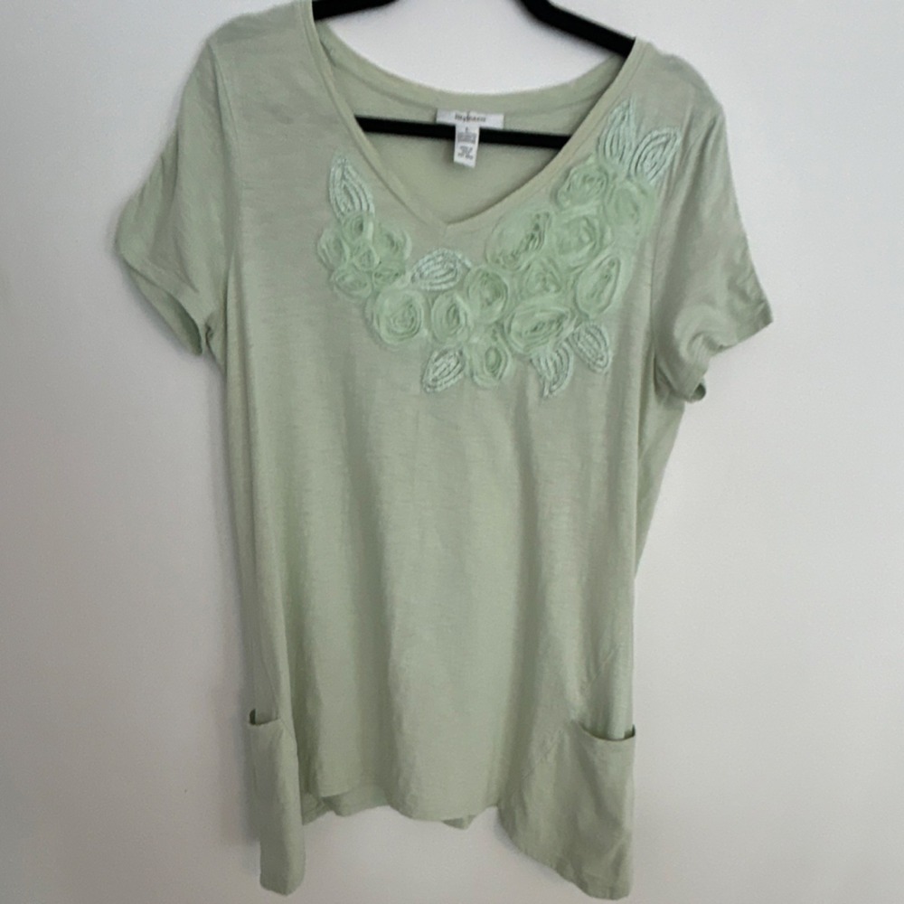 Style&co. Embroidered Appliqué Tunic Light Green V-Neck Short Sleeve Cotton L